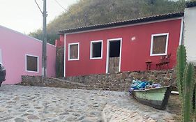 Casa Canoa - climatizada e com piscina